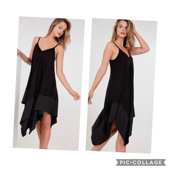 Black T-Strap Dress w/Ruffle - Picture 3 of 3